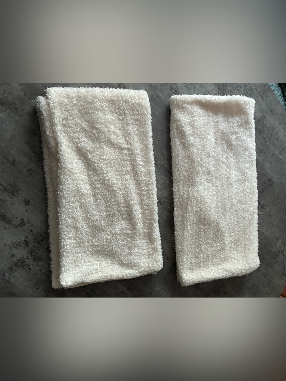 NWOT Threshold Cream Set of 2 Cream Pillowcases